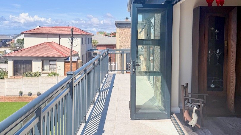 4 Bedroom Property for Sale in Reebok Western Cape